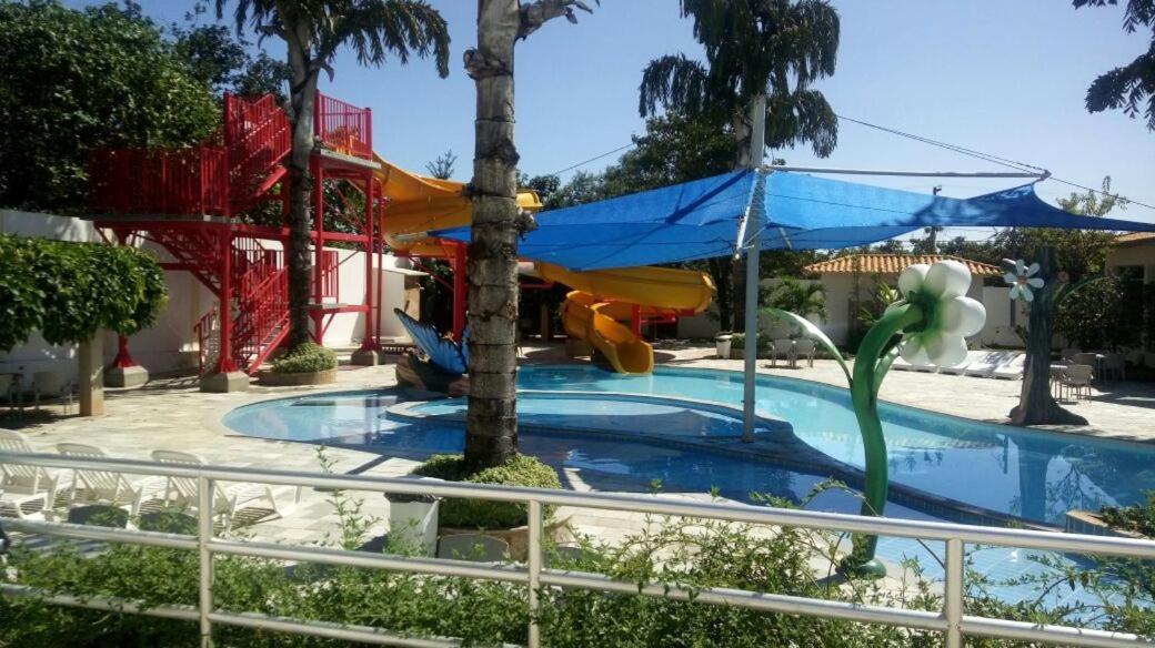 Cd Diroma Resort Caldas Novas Exterior photo