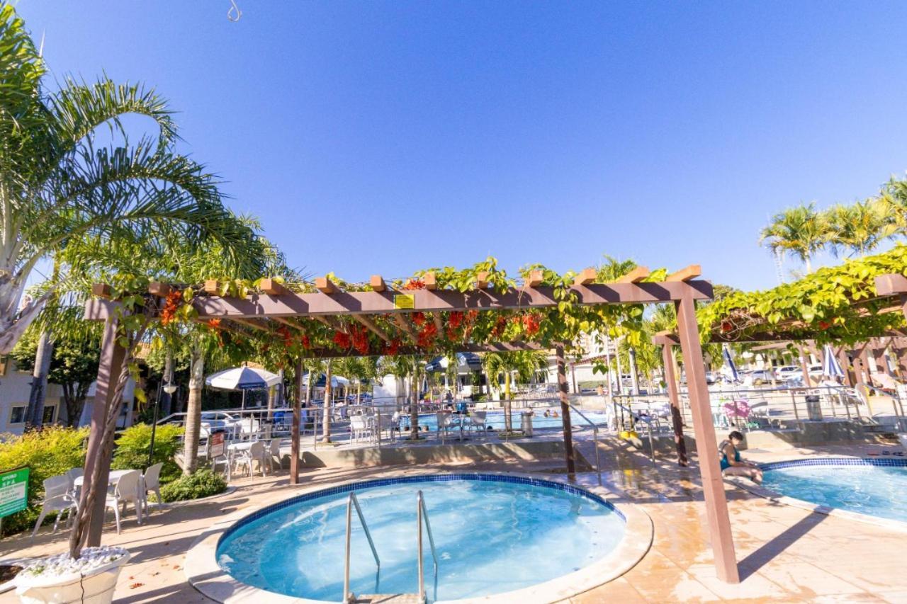 Cd Diroma Resort Caldas Novas Exterior photo